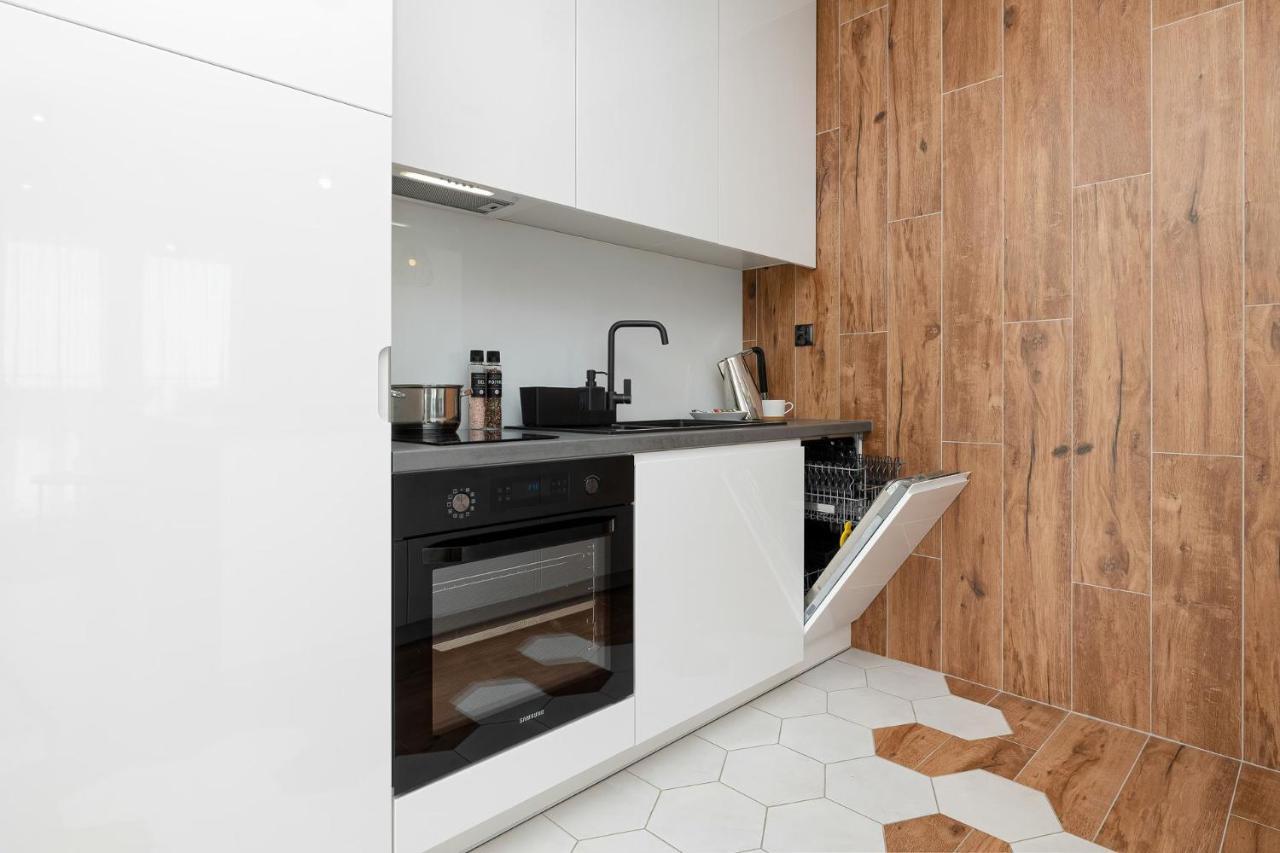 Jantar Apartamenty - Platany Kolobrzeg Luaran gambar