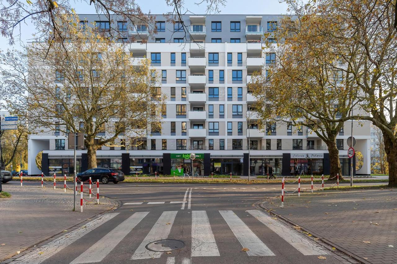 Jantar Apartamenty - Platany Kolobrzeg Luaran gambar